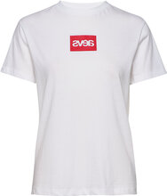 Everyday Square Logo Tee T-shirts & Tops Short-sleeved Hvit Svea*Betinget Tilbud