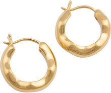 Bolded Wavy Earrings Gold Accessories Jewellery Earrings Hoops Gold Syster P