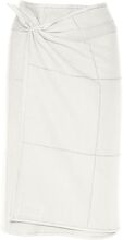Calm Towel To Wrap Home Textiles Bathroom Textiles Towels & Bath Towels Bath Towels White The Organic Company