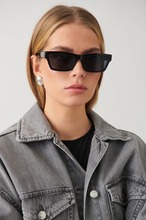 Gina Tricot - Classic slim sunglasses - Solbriller - Black - ONESIZE - Female
