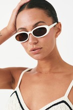 Gina Tricot - Slim oval sunglasses - Solbriller - White - ONESIZE - Female
