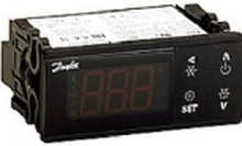 Danfoss ERC 211 - Elektronisk kølestyring, DI 0, DO 1, AC 197-250 V, Rød LED