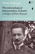 Phenomenological Interpretation of Kant's Critique of Pure Reason