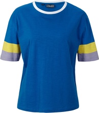 T-shirt i bomull med kontrastfärgade detaljer