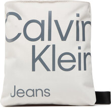 Axelremsväska Calvin Klein Jeans Sport Essentials Flatpack18 Aop K50K509825 Beige