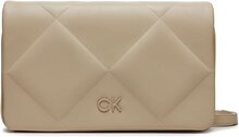 Handväska Calvin Klein Quilt K60K611759 Beige
