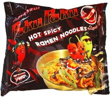 PakuPaku Lovely Spicy Instant Noodles 140 g.