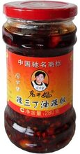 Lao Gan Ma Peanuts In Chilli Oil 210 g.