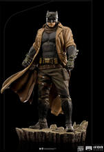 Iron Studios DC Comics Zack Snyder's Justice League Art Scale Statue 1/10 Knightmare Batman 22 cm