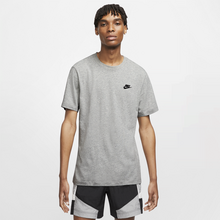 Nike Sportswear Club Men's T-Shirt - Grey