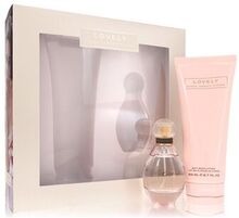 Lovely by Sarah Jessica Parker - Gift Set -- 1.7 oz Eau De Parfum Spray + 6.7 oz Body Lotion - til k