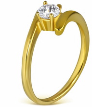 First Love - Guldfärgad Ring i Kirurgisk Stål med CZ Sten