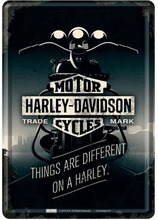 Harley Davidson Things Are Different On A Harley - Metalen Postkaart
