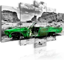 Lærredstryk Green retro car at Colorado Desert