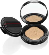 Shiseido Synchro Skin Self-Refreshing Cushion Compact Foundation 120 Ivory