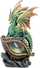 Eye of the Dragon - Grønn Dragefigur med LED-Lys 21 cm