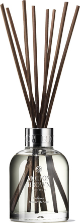 Delicious Rhubarb & Rose Aroma Reeds 150 ml