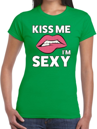 Kiss me i am sexy groen fun-t shirt voor dames