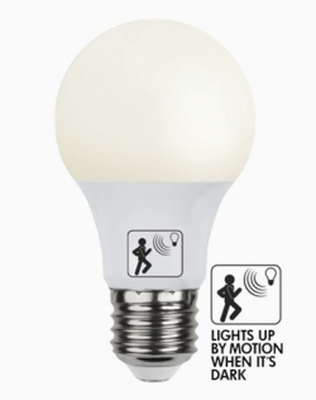 Star Trading LED-lampa Rörelsesensor E27 8,3W 2700K 806 lumen 357-09 Replace: N/A