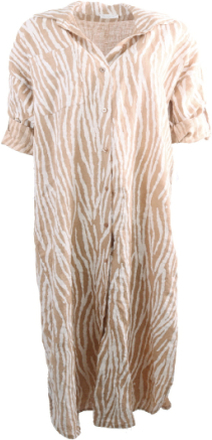 Camelkleurige linnen jurk met tijgerprint