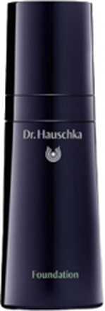 Dr. Hauschka Foundation, 30ml, 04 Hazelnut