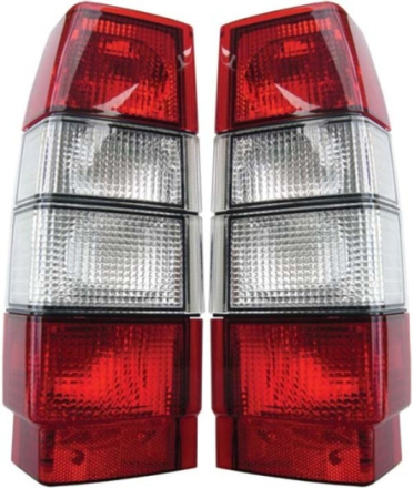 Baklampor Vit/Röd Volvo 745, 765, 945, 965