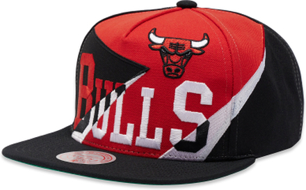 Keps Mitchell & Ness NBA Multiply Bulls HHSS4521 Svart