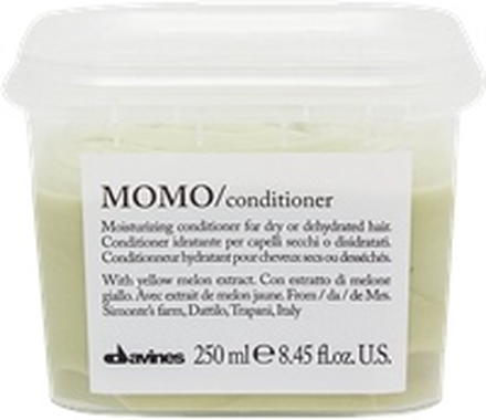 MOMO Moisturizing Conditioner 250ml