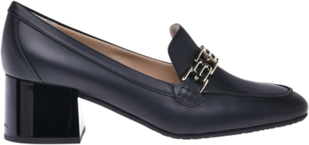 Black calfskin leather loafers with heel