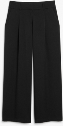 Low waist wide leg tailored trousers - Black