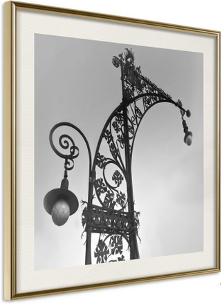 Inramad Poster / Tavla - Charming Lantern - 30x30 Guldram med passepartout