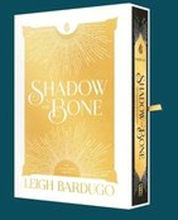 Shadow And Bone: The Collector's Edition