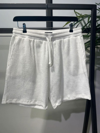 Nico Shorts Offwhite (XL)