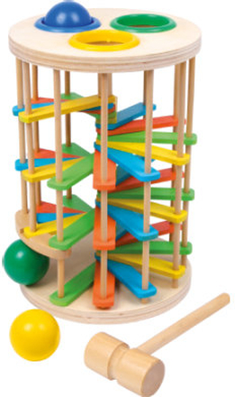 small foot Knock ball tower stort