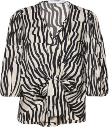Vilja Print Blouse Blouses Short-sleeved Multi/mønstret Andiata*Betinget Tilbud