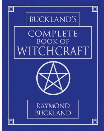 Complete book of witchcraft (häftad, eng)