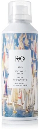 R+Co R+CO Sail Soft Wave Spray 147ml - Hårspray