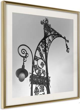 Inramad Poster / Tavla - Charming Lantern - 50x50 Guldram med passepartout