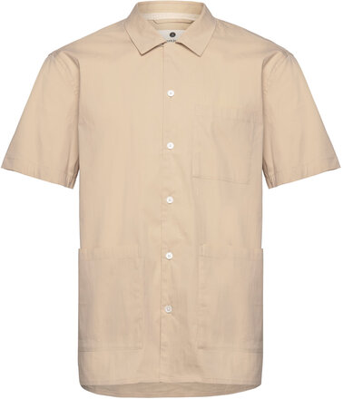 Akkurt S/S Pocket Shirt Tops Shirts Short-sleeved Beige Anerkjendt