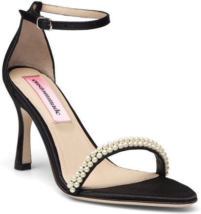 Alma Satin Pearl Sandal Med Hæl Black Custommade