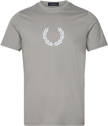 Laurel W Graphic Tee T-shirts Short-sleeved Grå Fred Perry*Betinget Tilbud