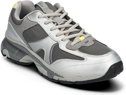 Rr-13 Road Runner - Light Silver Mesh Låga Sneakers Silver Garment Project