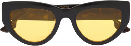 Kim Black Sunshine Accessories Sunglasses D-frame- Wayfarer Sunglasses Black Komono