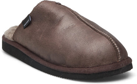 Hugo Designers Slippers Brown Shepherd