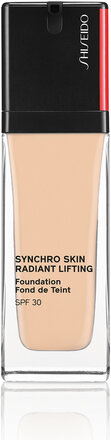 Ss Radiant Foundation Foundation Sminke Shiseido*Betinget Tilbud