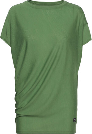 W Yoga Loose Tee T-shirts & Tops Short-sleeved Grønn Super.natural*Betinget Tilbud