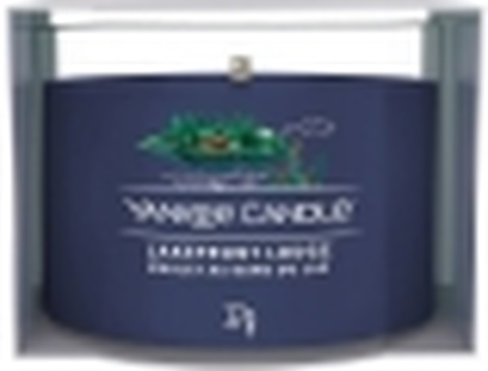 Yankee Candle Lakefront Lodge 110 G