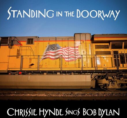 Hynde Chrissie: Standing in the doorway