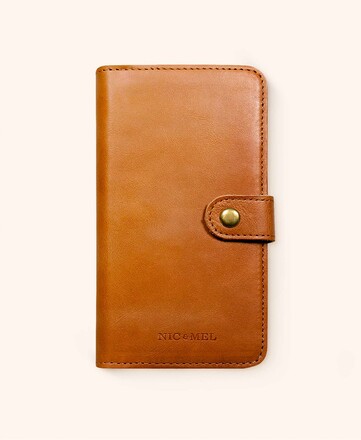 Andrew plånboksfodral i brunt Italienskt läder till iPhone IPhone 13 PRO Black