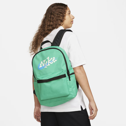 Nike Heritage Backpack (25L) - Green - 50% Recycled Polyester